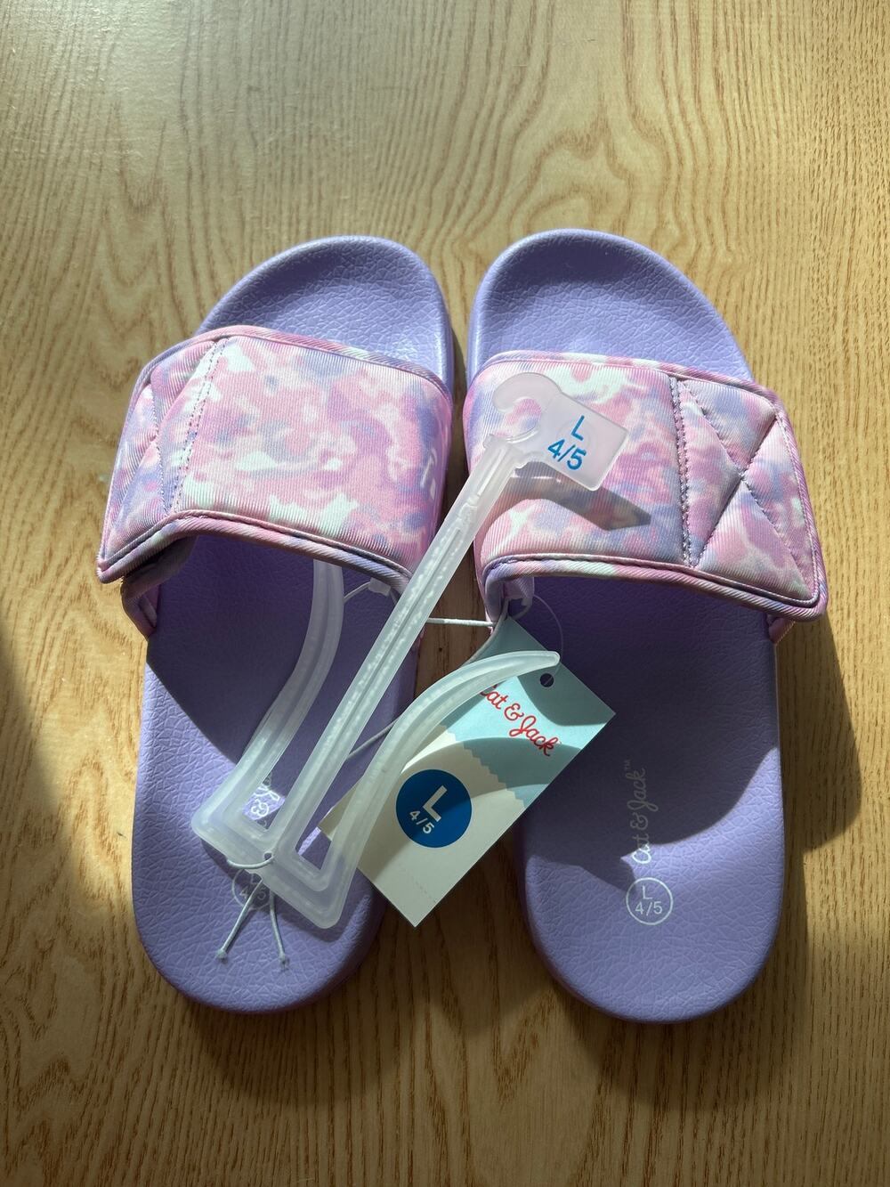 New Girls Cat & Jack slip in sandals light pink Lavender Camo size 4/5 Women 5-6